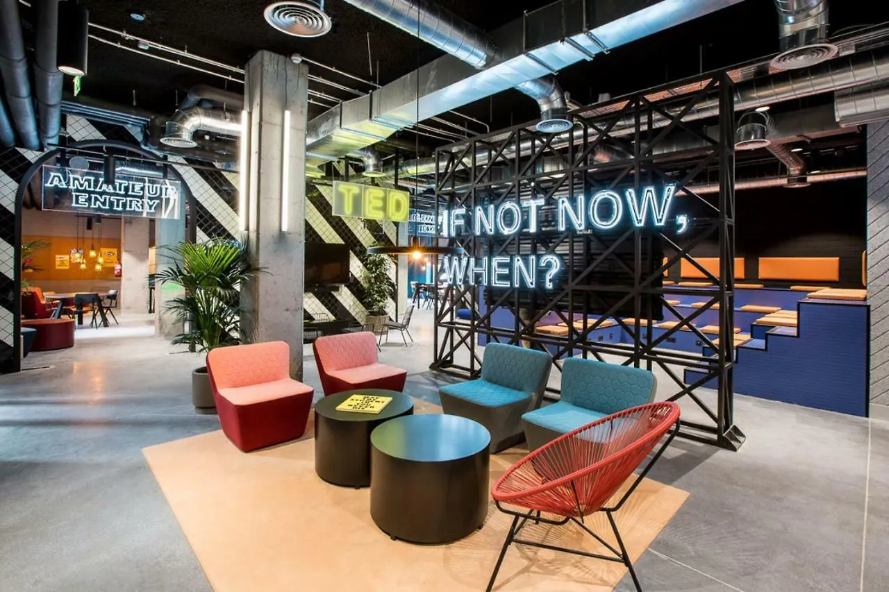 Apartment Tsh Campus Marina Residence- Education Purpose Only Barcelona Spain